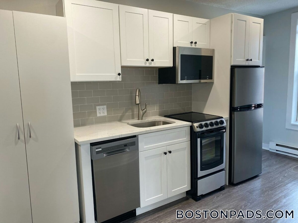 Photo - 76 Franklin St Unit 31