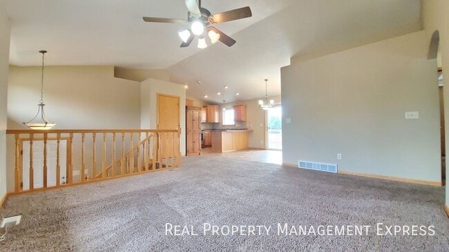 Photo - 7636 S Rose Crest Ct