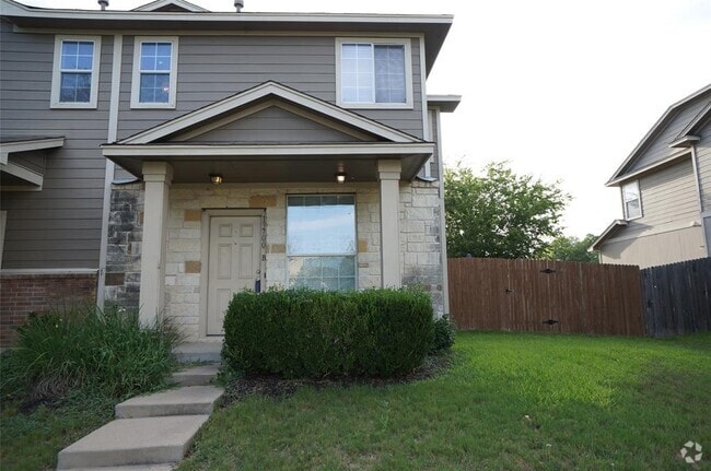 Building Photo - 13700 Harris Ridge Blvd Rental
