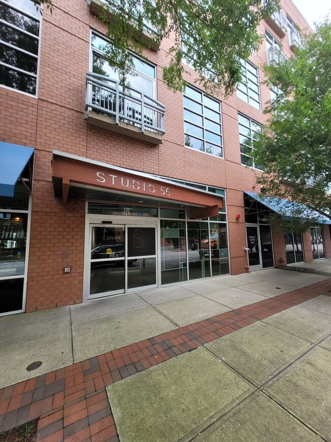 Building Photo - 221 Market St Unit 207