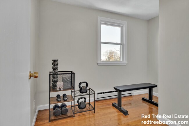 Photo - 74-76 Dunboy Unit 2