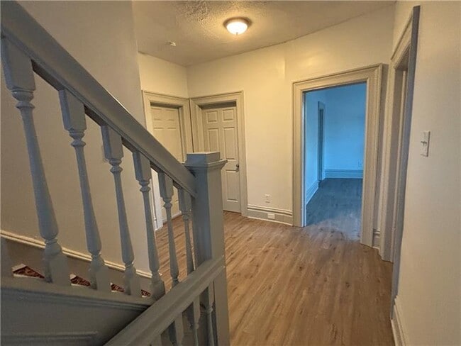 Photo - 365 Allison Ave