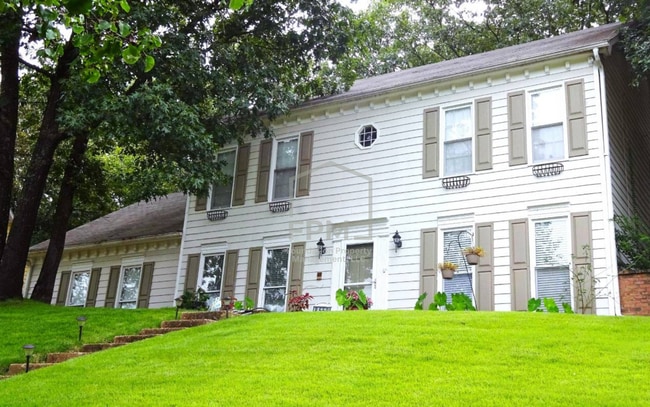Building Photo - 8559 Chippingham Dr