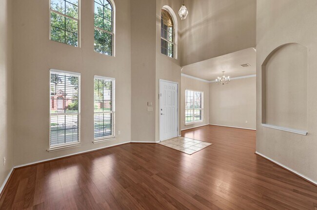 Photo - Spacious 4 Bedroom Home in Plano ISD Located in Bristol Pointe Estates.