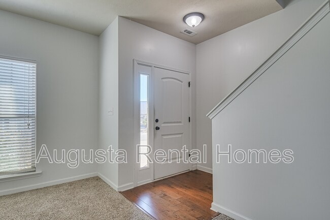 Photo - 633 Colston Ave