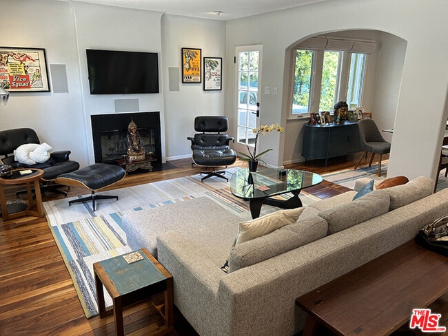 Building Photo - 390 N Baldwin Ave