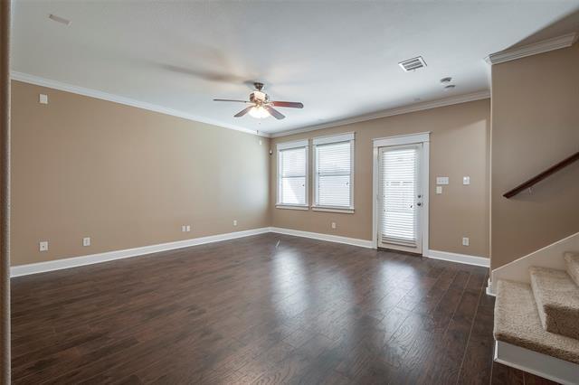 Photo - 15521 Landing Creek Ln
