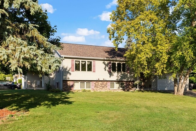 Photo - 507 Bayfield Dr