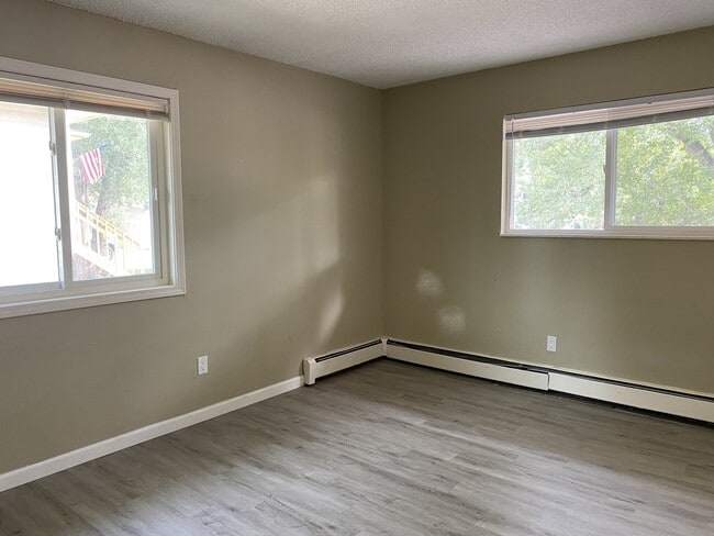 Photo - Swope Duplex - Upper