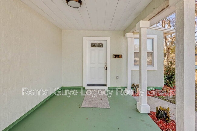 Photo - 10553 Citrus Ln