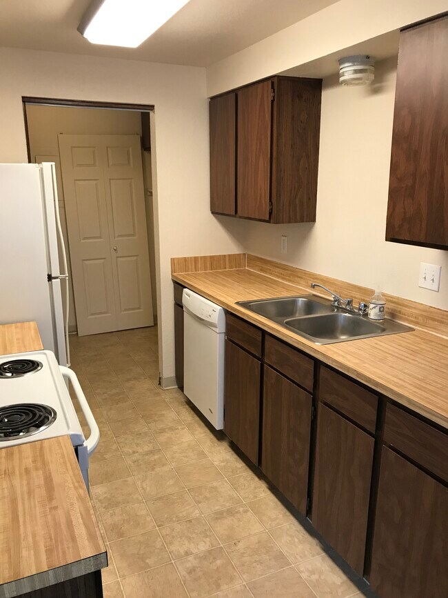 Photo - 6923 W Grunder St Unit NA