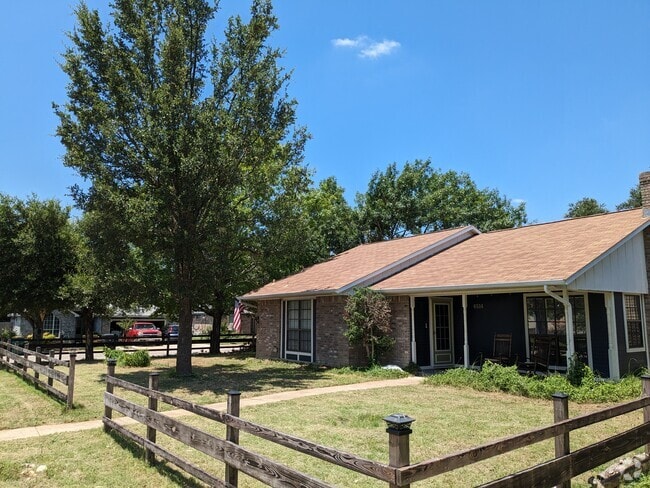 Building Photo - 4514 Cactus Trail Rental