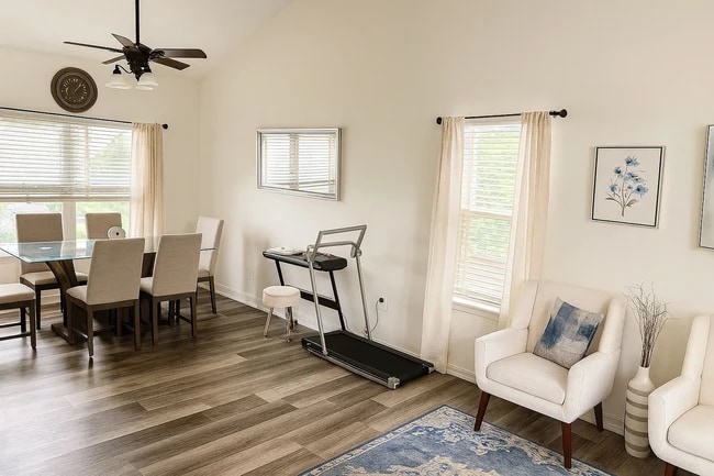 Photo - 5733 Bayberry Farms Dr SW