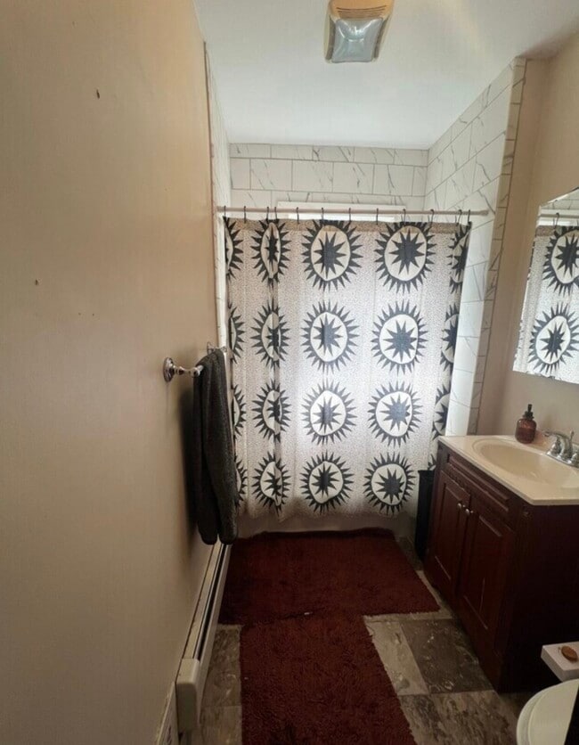 Photo - 18 Whitby Ter Unit 2