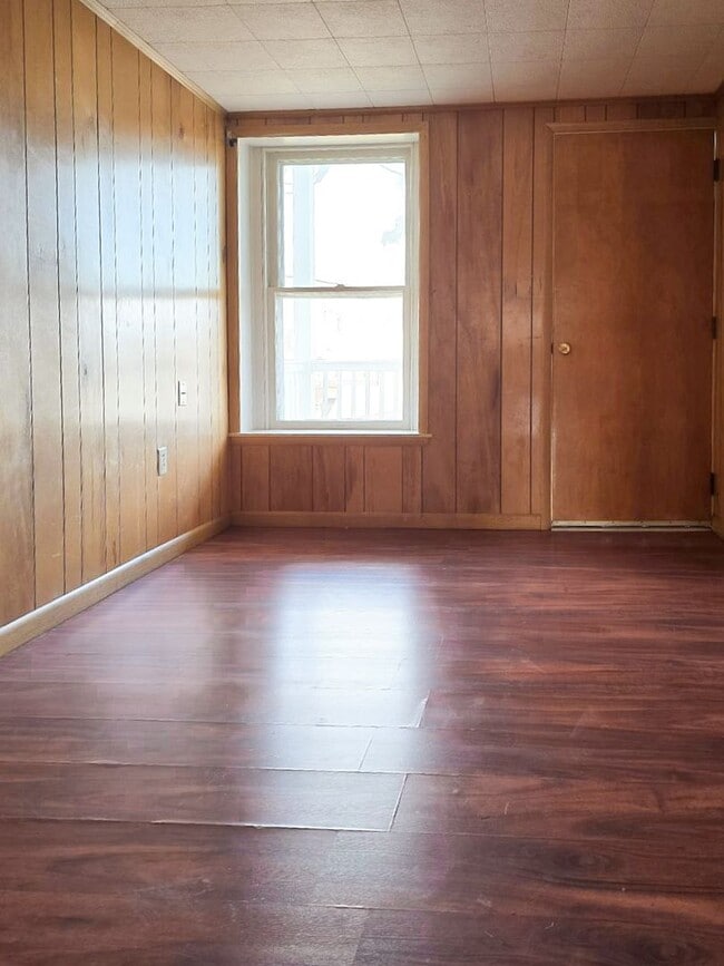 Photo - 3 Bedroom 1 Bath Entire House