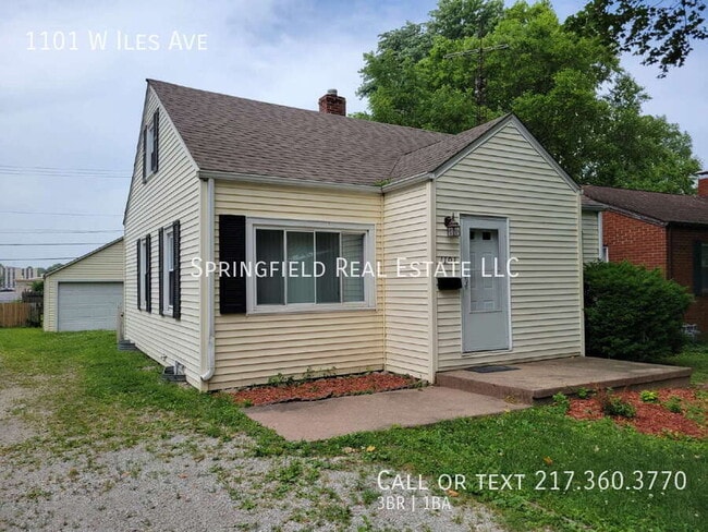 Building Photo - 1101 W Iles Ave