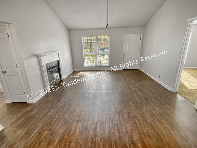 Photo - 1412 Woodchimes Ct