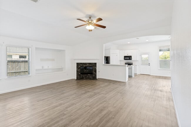 Photo - 5224 McGrath Dr