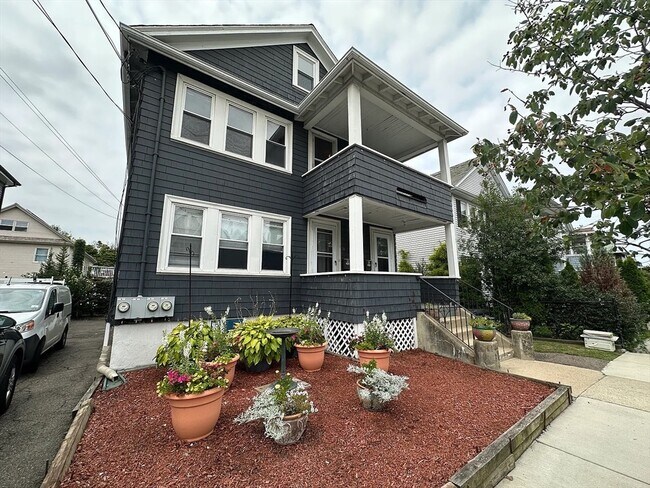 Building Photo - 74-76 Governor Winthrop Rd Unit 2 Rental