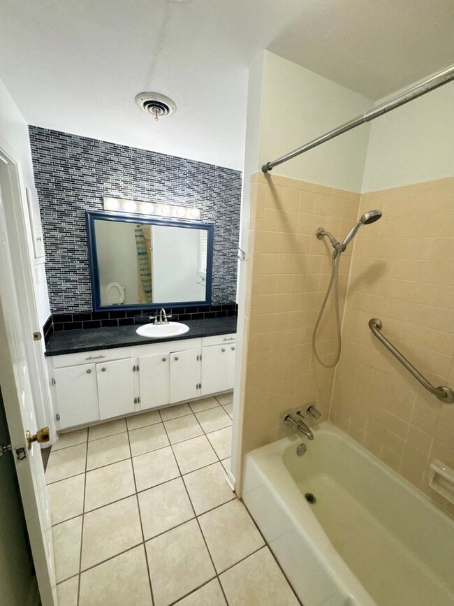 Photo - Greenacres Subdivision