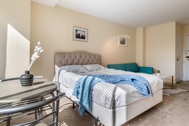 1021 Arlington Blvd Unit 435