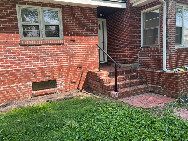 Photo - 24906 Lambs Meadow Rd