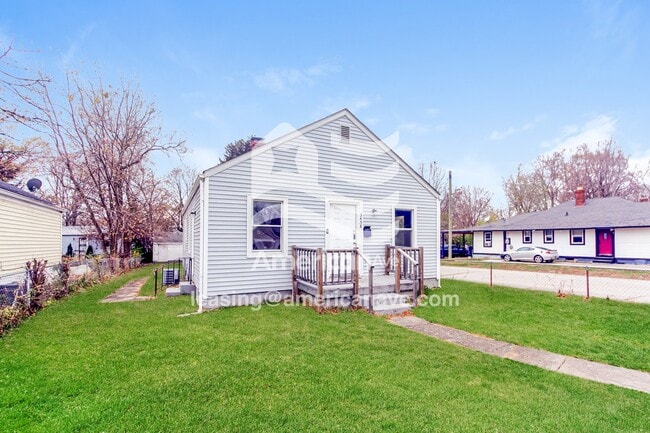 Photo - 3458 Orchard Ave