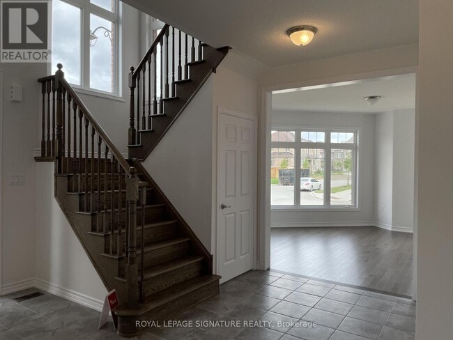 Photo - 31 Royal Fern Cres