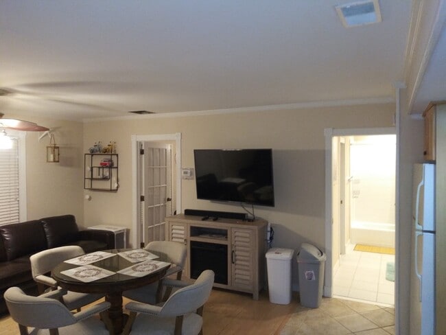 Building Photo - 217 Cordillo Pky Unit C5