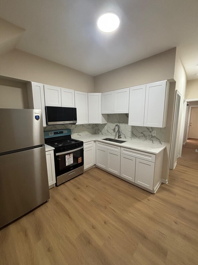 Photo - 802 Princeton Ave