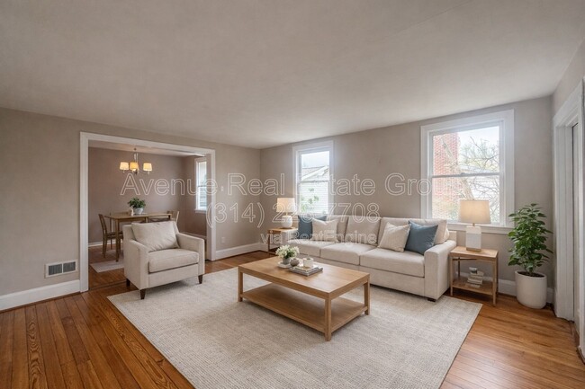 Photo - 240 W Essex Ave