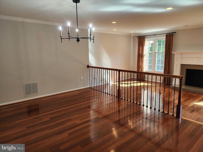 Photo - 3720 Mt Airey Ln
