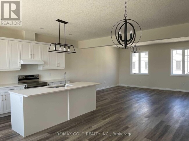 Photo - 435 Callaway Rd