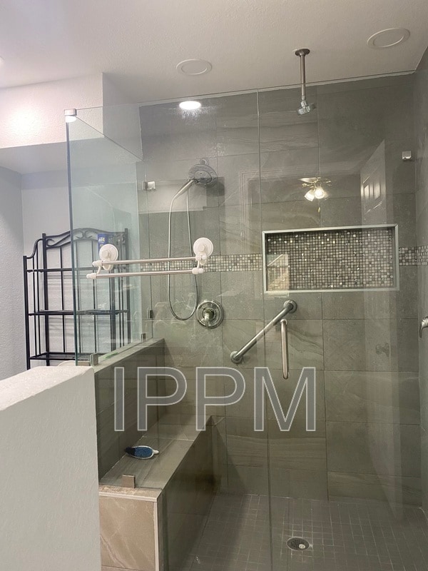 Photo - 609 Inverary Dr