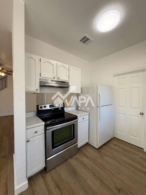 Photo - 747 Cypressfield Dr