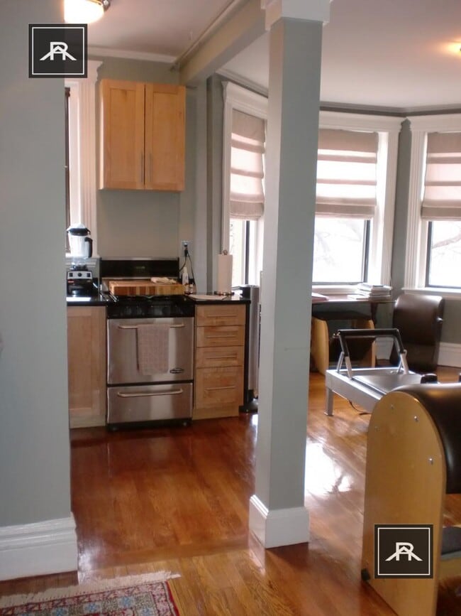 Building Photo - 0 bedroom in Boston MA 02215 Unit 69 Rental