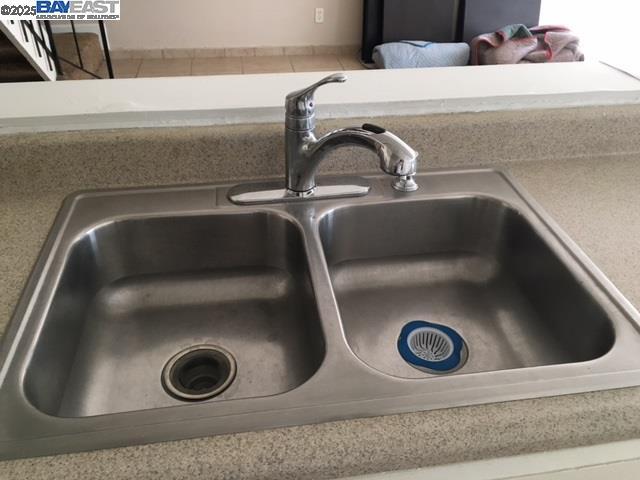 Photo - 2114 Peppertree Way