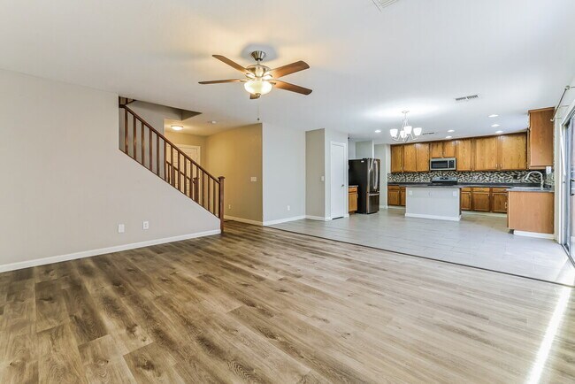 Photo - 9449 W Jamestown Rd