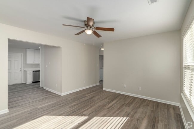 Photo - Tastefully Renovated 2BD with Wifi & W/D Included! $2k Credit Available! Unit 910-B