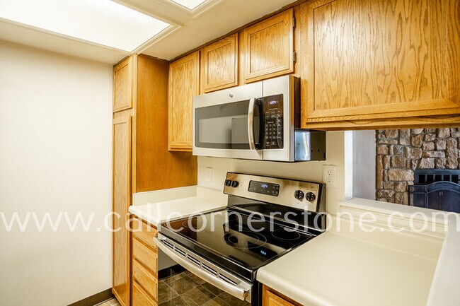 Photo - 850 Tenderfoot Hill Rd