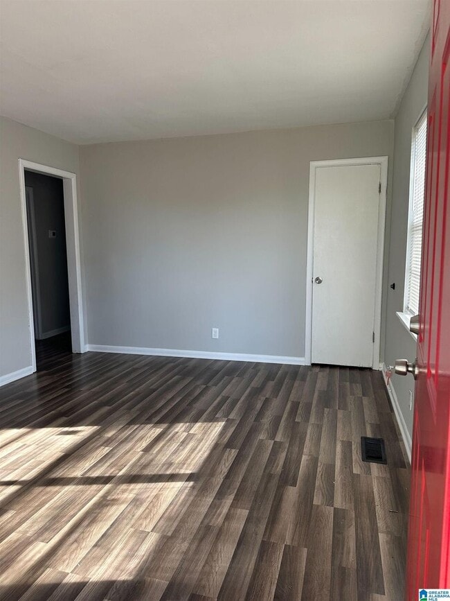 Photo - 737 47th St N Unit Apt A