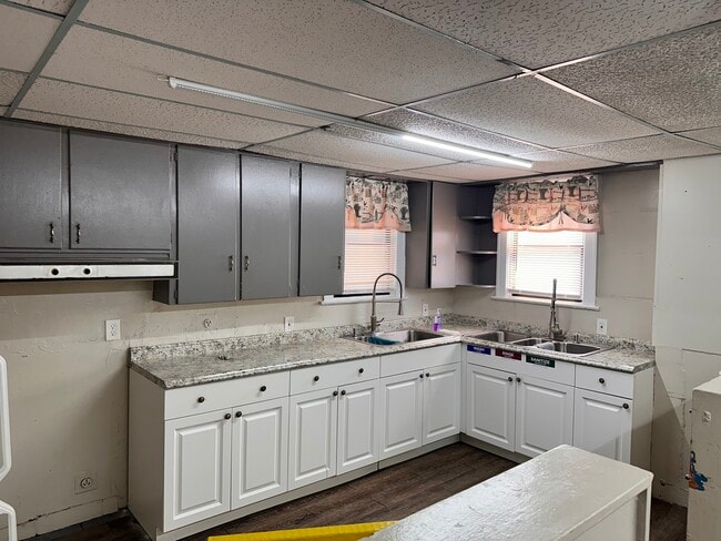Photo - 216 SW 2nd Ave