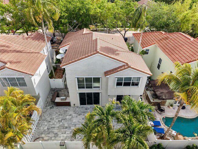 Photo - 876 Garnet Cir