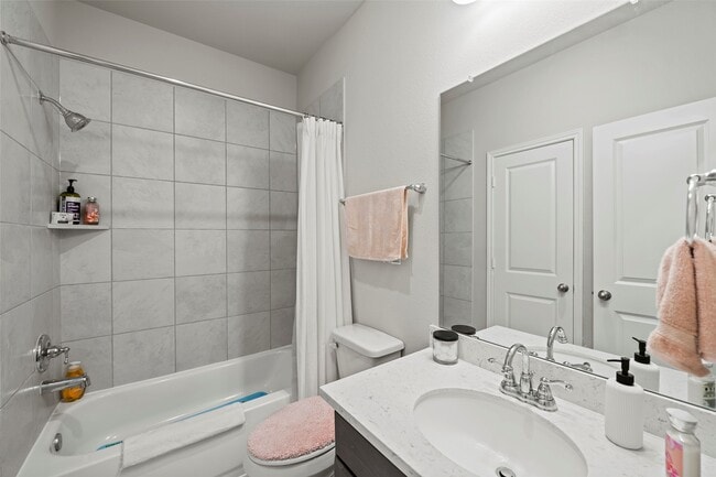 Building Photo - 3306 Old Ironwood Dr Rental