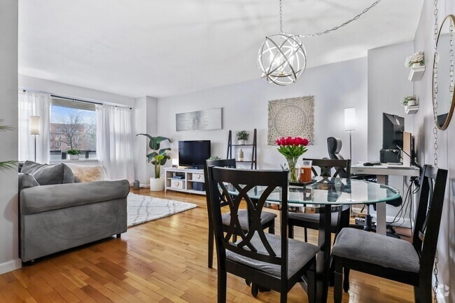 Building Photo - 3777 Independence Ave Unit 1N Rental
