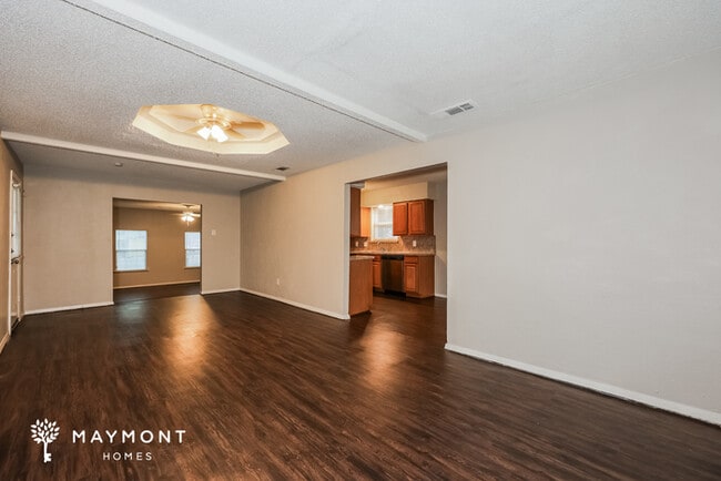 Photo - 10424 Muskogee Dr