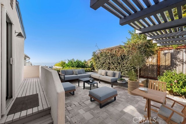 Photo - 170 McAulay Pl