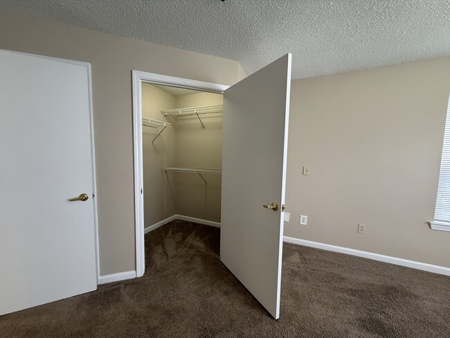Photo - Bellewood Park Apartments