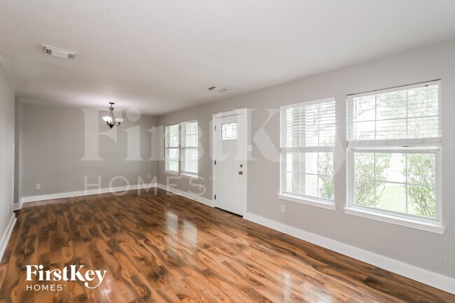 Photo - 256 Rolling Brook Dr