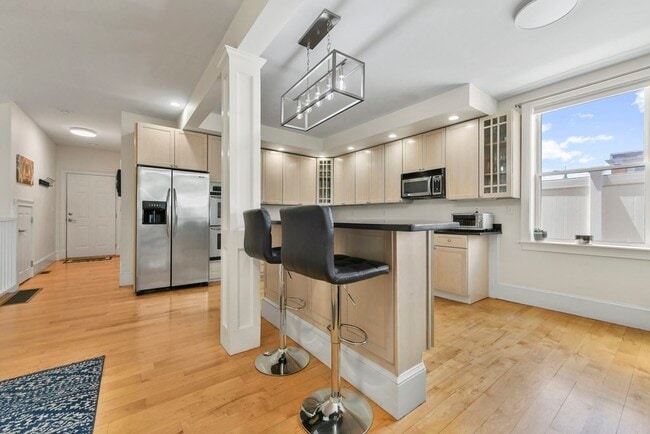 Photo - 714 E 4th St Condo Unit 1